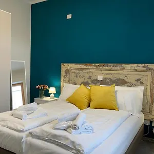 https://la-corte-in-fiera.hotelinveneto.com