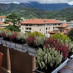 https://view-lovely-3bed-2bath-condo-full-furnished.hotelinveneto.com